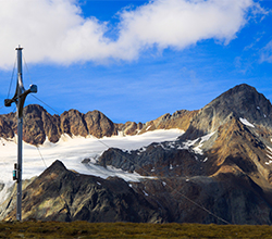 Gipfelkreuz am Taschnjöchl